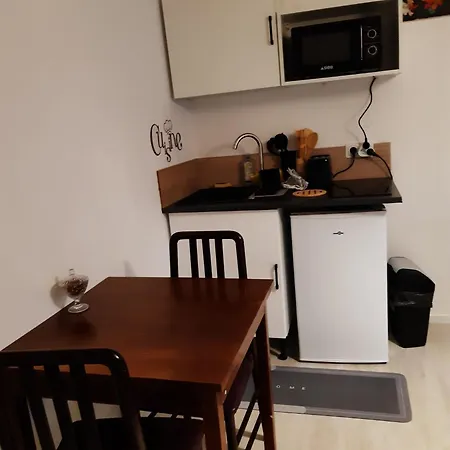 Au Relais Des Ballons * سانت موريس سور موسيل